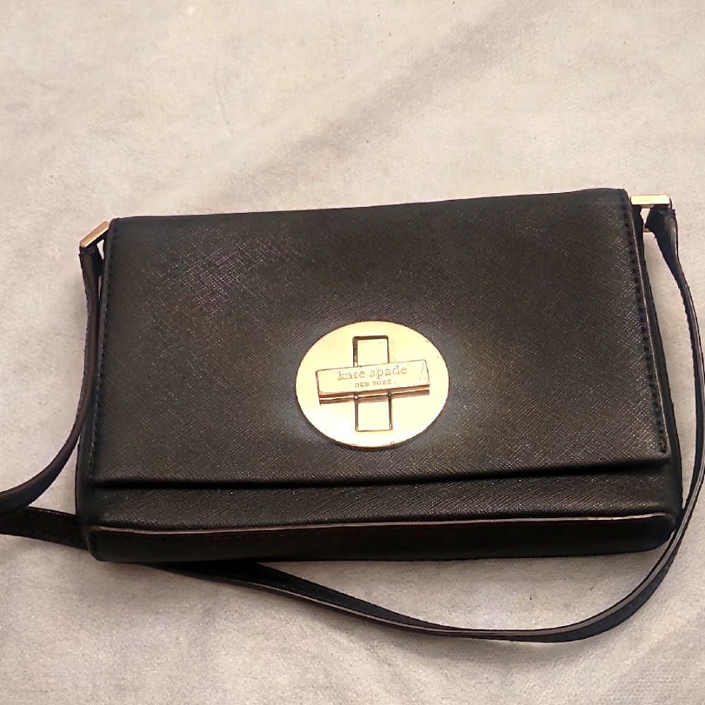 Kate Spade Black Sleek Crossbody Bag Has Scratches On Hardware Stain Inside